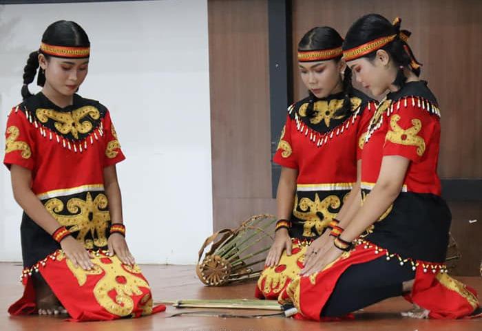 pemerintah-kabupaten-bengkayang-siapkan-regulasi-bantuan-hibah-untuk-sanggar-dan-komunitas-budaya-357947